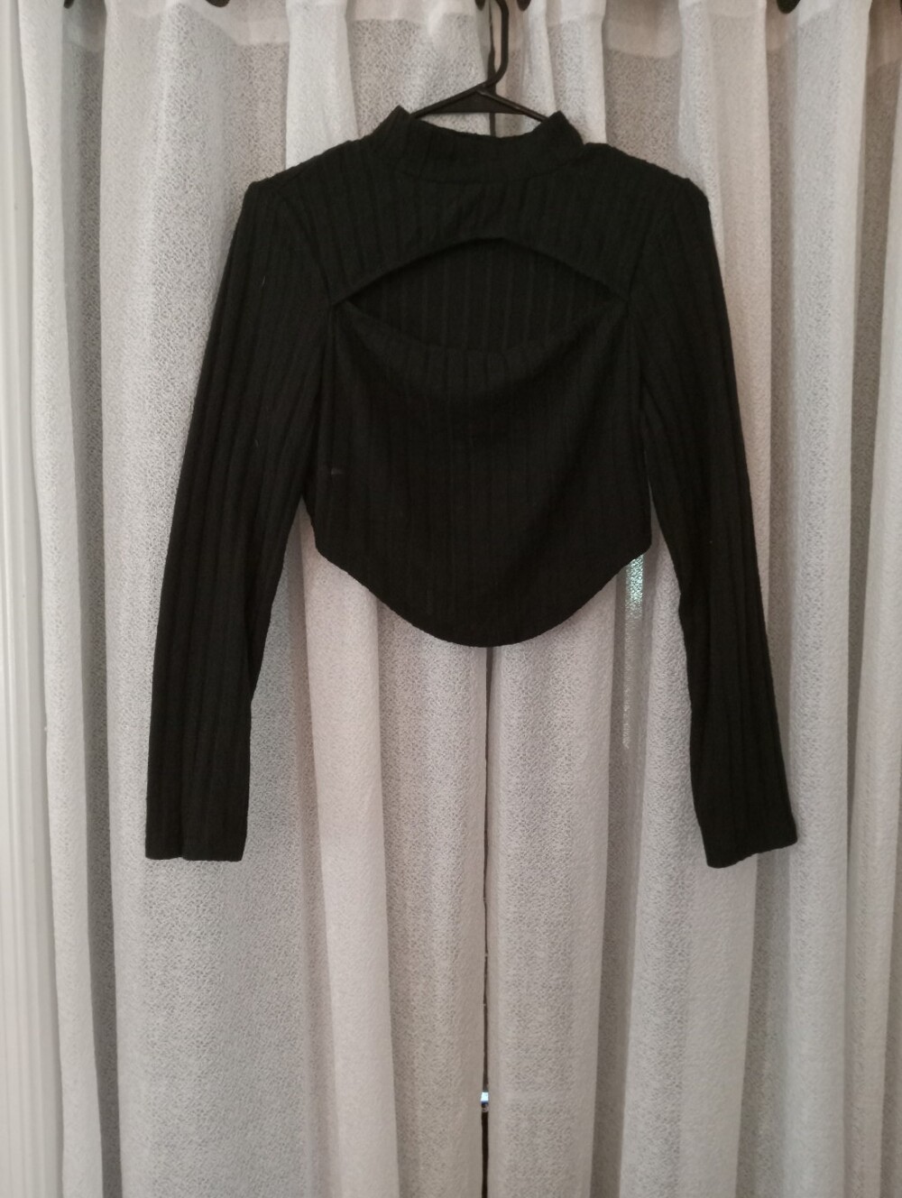 SHEIN Black Ribbed Knit Top